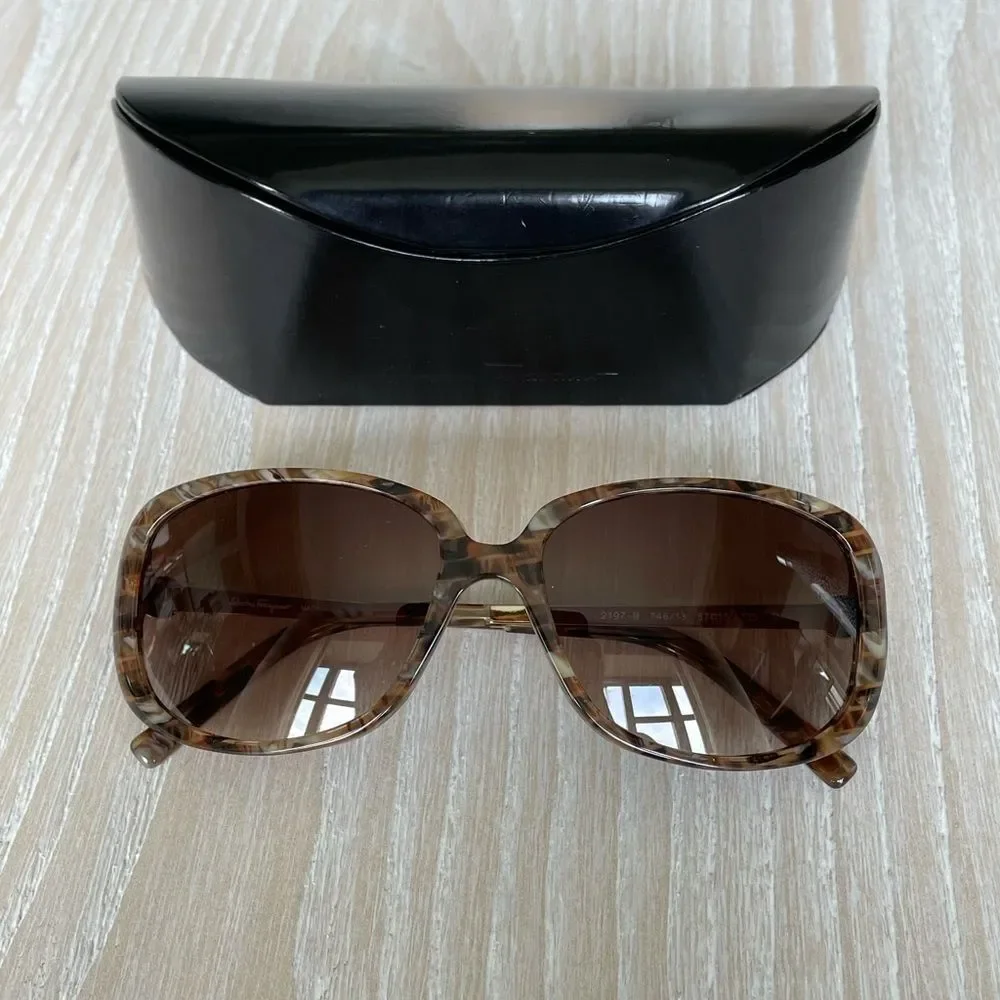 Salvatore Ferragamo NWOT women’s brown sunglasses